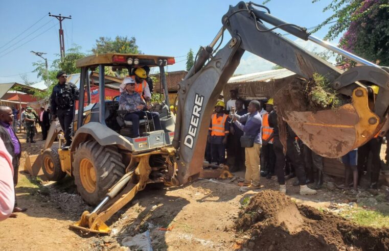 Sud-Kivu/Infrastructures : Lancement des travaux de lutte anti-érosive sur la RN5 tronçon KAMANYOLA-UVIRA.