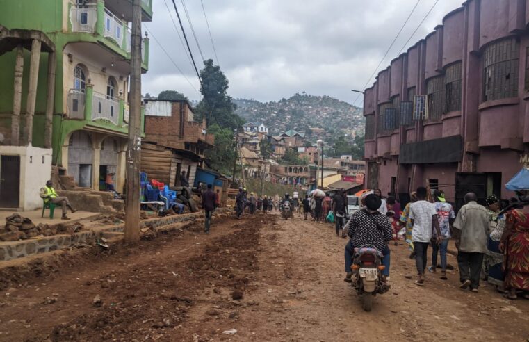 Bukavu : Poursuite des travaux de réhabilitation du tronçon routier Essence-Chez Kibonge par l’OVD