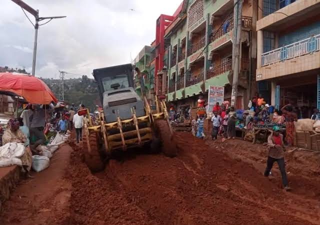 Bukavu : réhabilitation du tronçon routier Kibonge, l’étape est à la construction des caniveaux