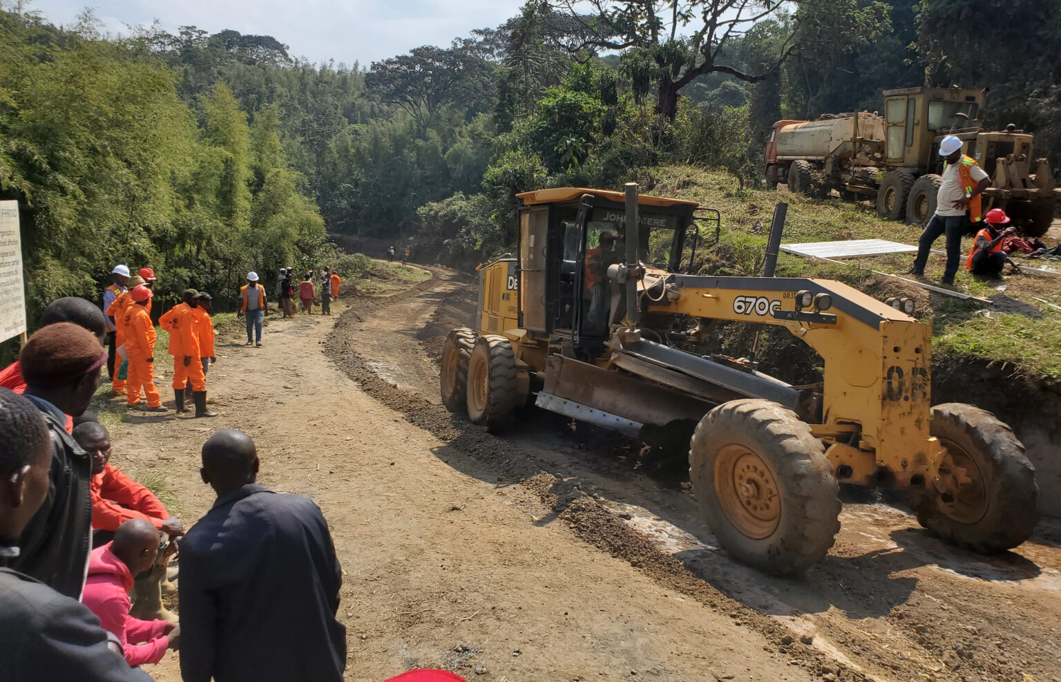 L’Office des Routes lance les travaux de réhabilitation de la route Kalonge-Madiriri-Cifunzi à Kalehe.