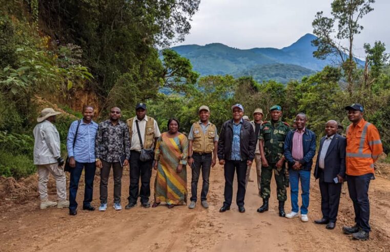 Les habitants de Bunyakiri saluent l’évolution des travaux d’entretien mécanisé de la route Miti-Bitale