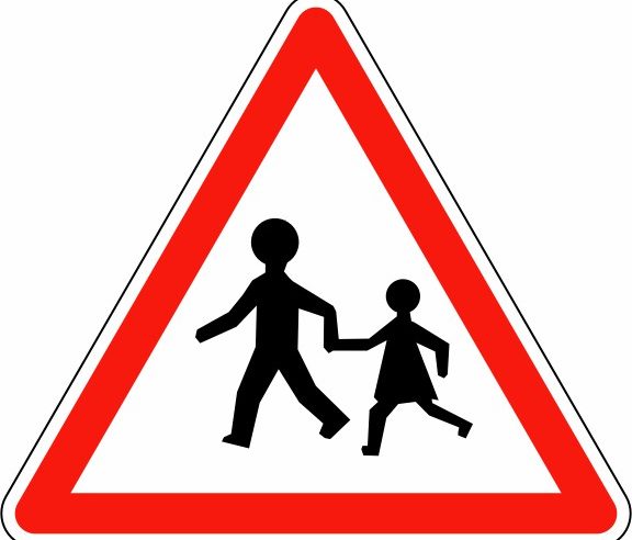 Ce qu’il faut retenir du panneau de signalisation « Attention École »