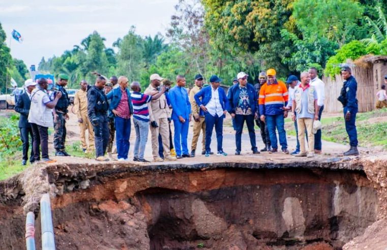 Sud-Kivu: Le Ministre des ITPR A.Gisaro accompagné du DG de l’Office des Routes J.KIKANGALA est arrivé à Uvira.