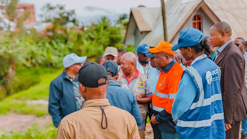 South-Kivu: The Minister of ITPR A.Gisaro accompanied by the DG of the Roads Office J.KIKANGALA arrived in Uvira.