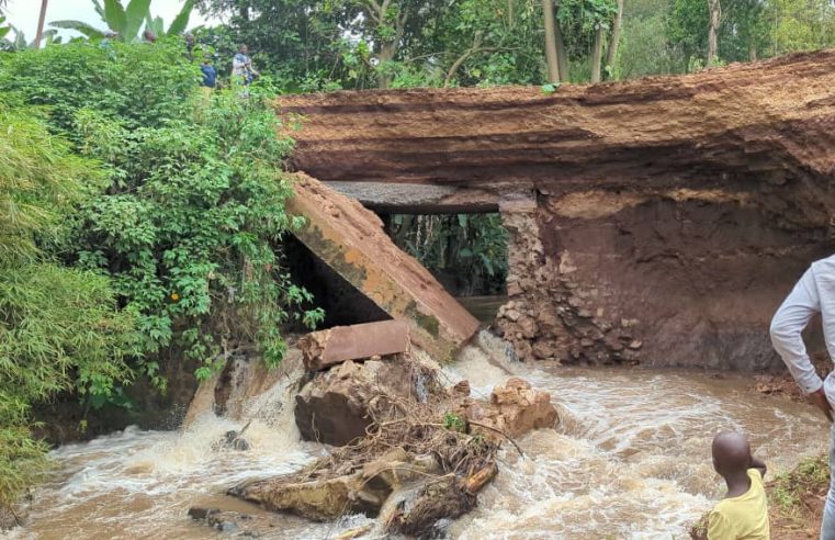 Sud-Kivu : La société civile de Kabamba alerte sur l’écroulement du pont Chirhanyobwa.