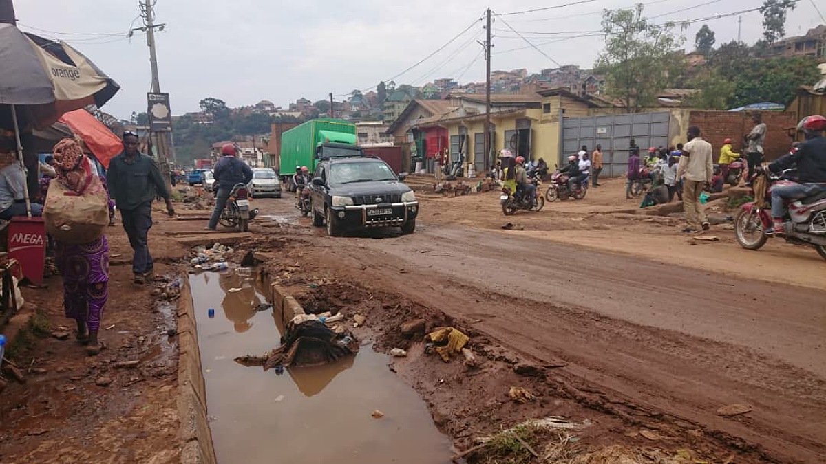 Bukavu : Les conducteurs s’indignent du manque de réhabilitation des voiries urbaines malgré les taxes payées