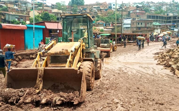 Sud-Kivu/ Infrastructures : l’Office des Voiries et Drainage ( OVD) devant des contraintes sur la route chez KIBONGE.